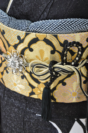 FJ-003   白黒大百合　振袖