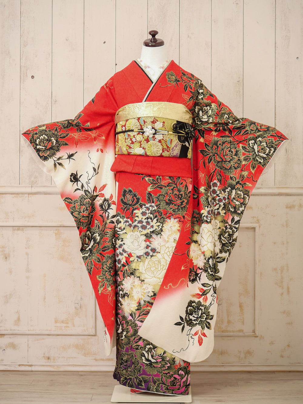 FI-002　紅椿ロマンス　振袖