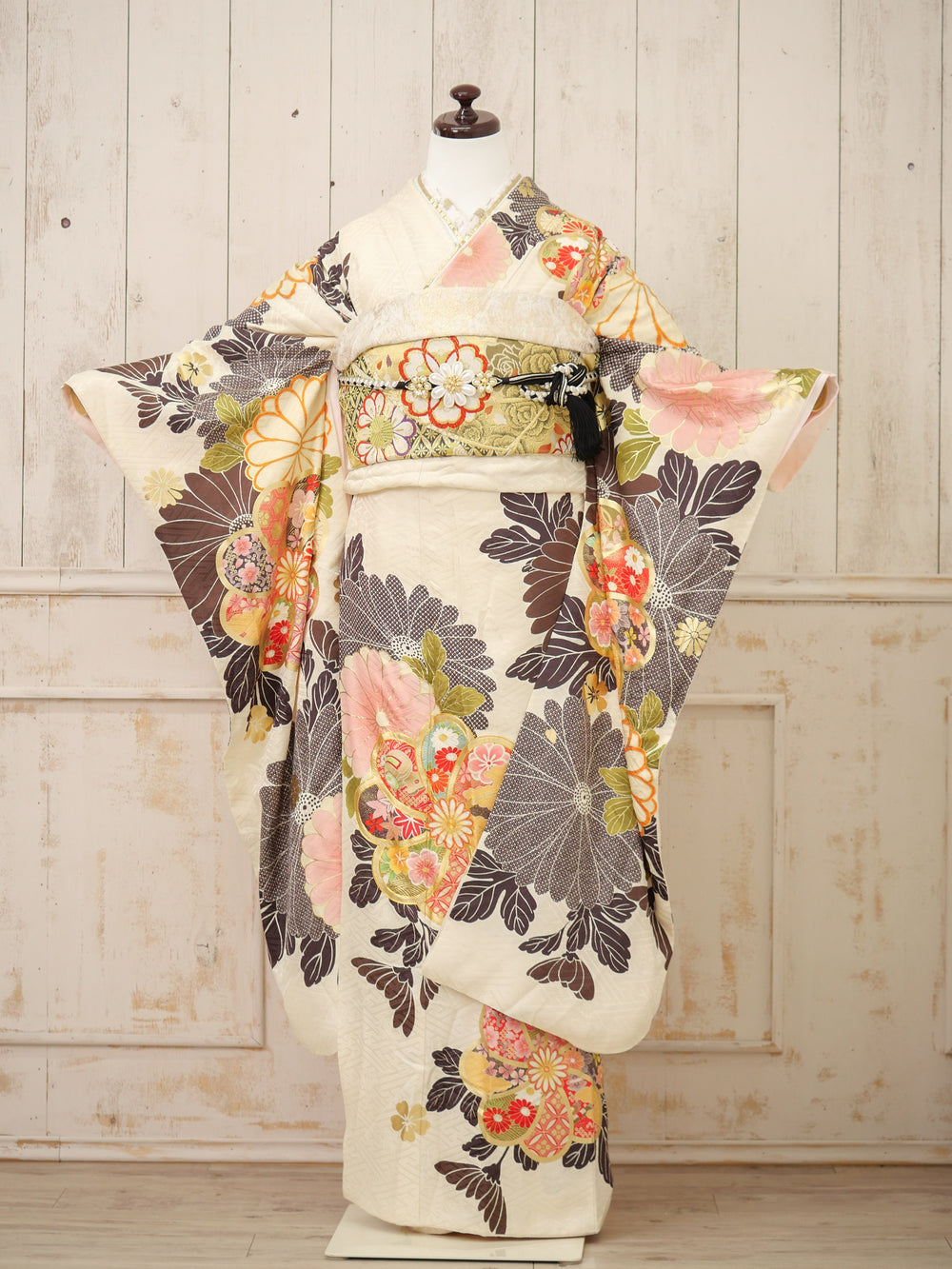 FI-021　雅の余韻　振袖