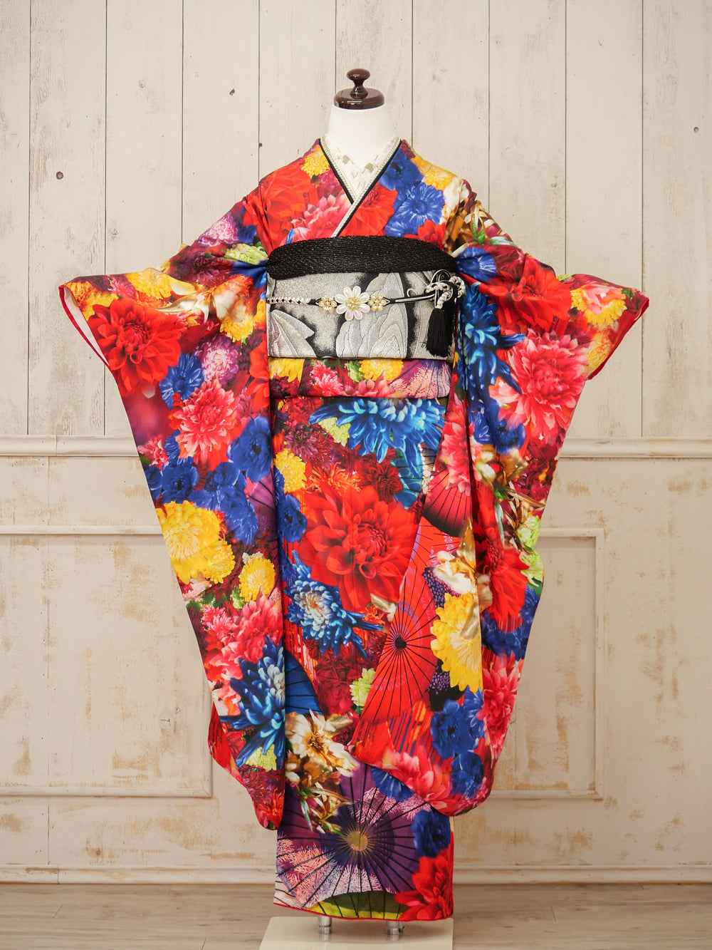 FI-032　百花絢爛ヴィヴィッド　振袖