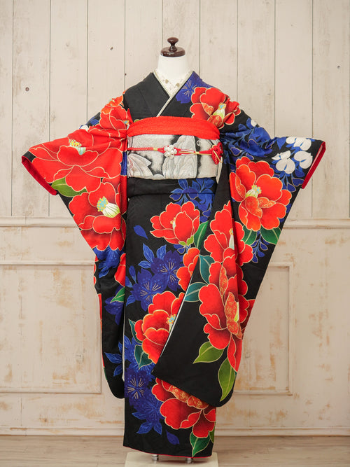 FI-035    夜咲き椿の彩宴　振袖