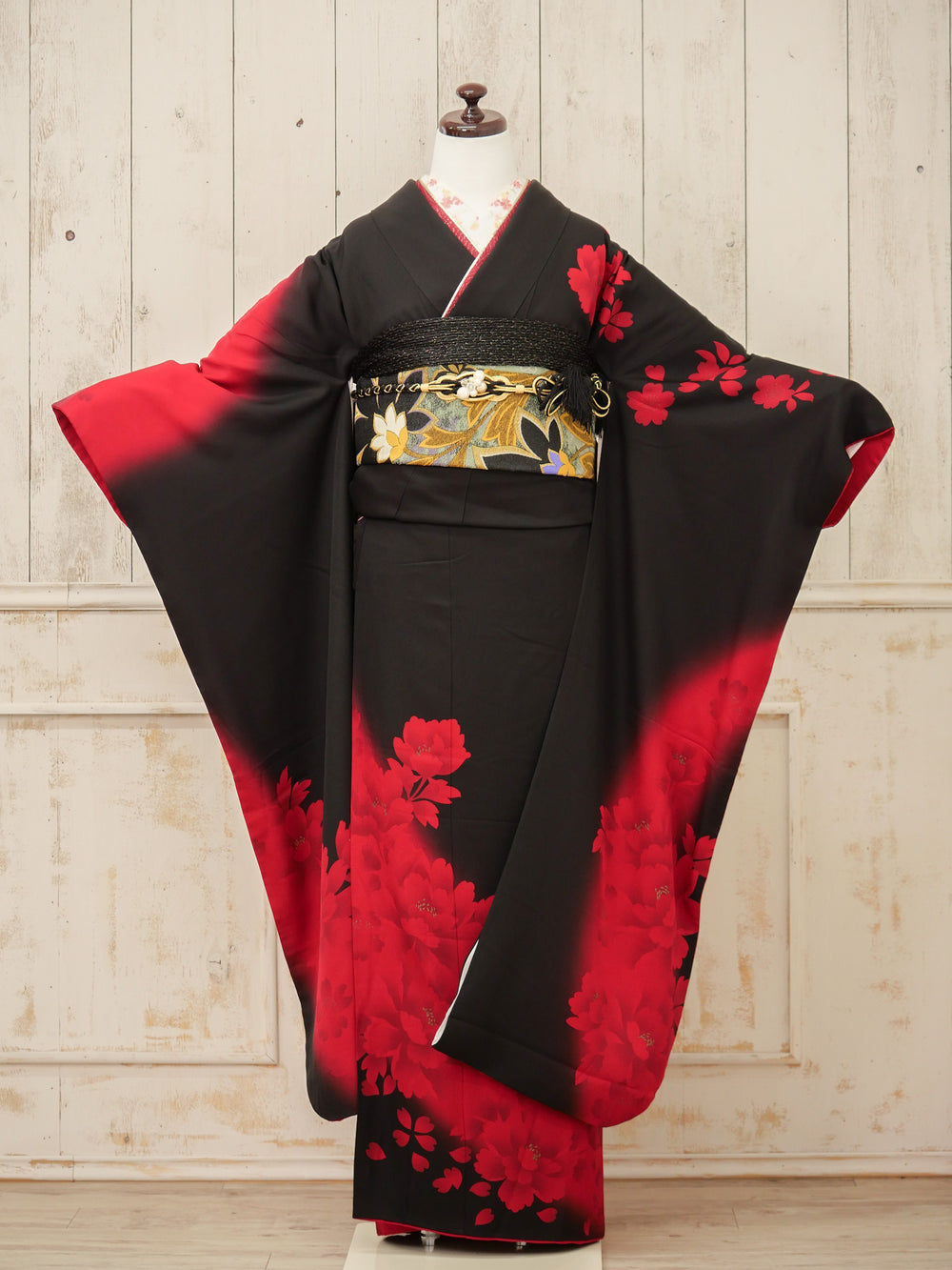 FI-036　紅黒グラデ・モダンブーケ　振袖