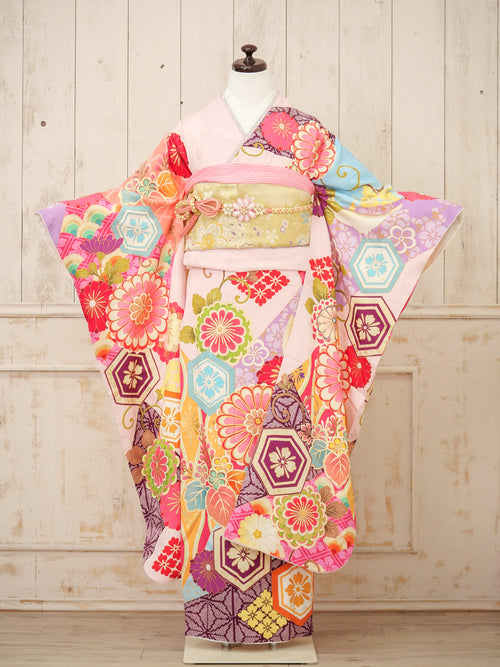 FI-046　華ひらく春夢　振袖