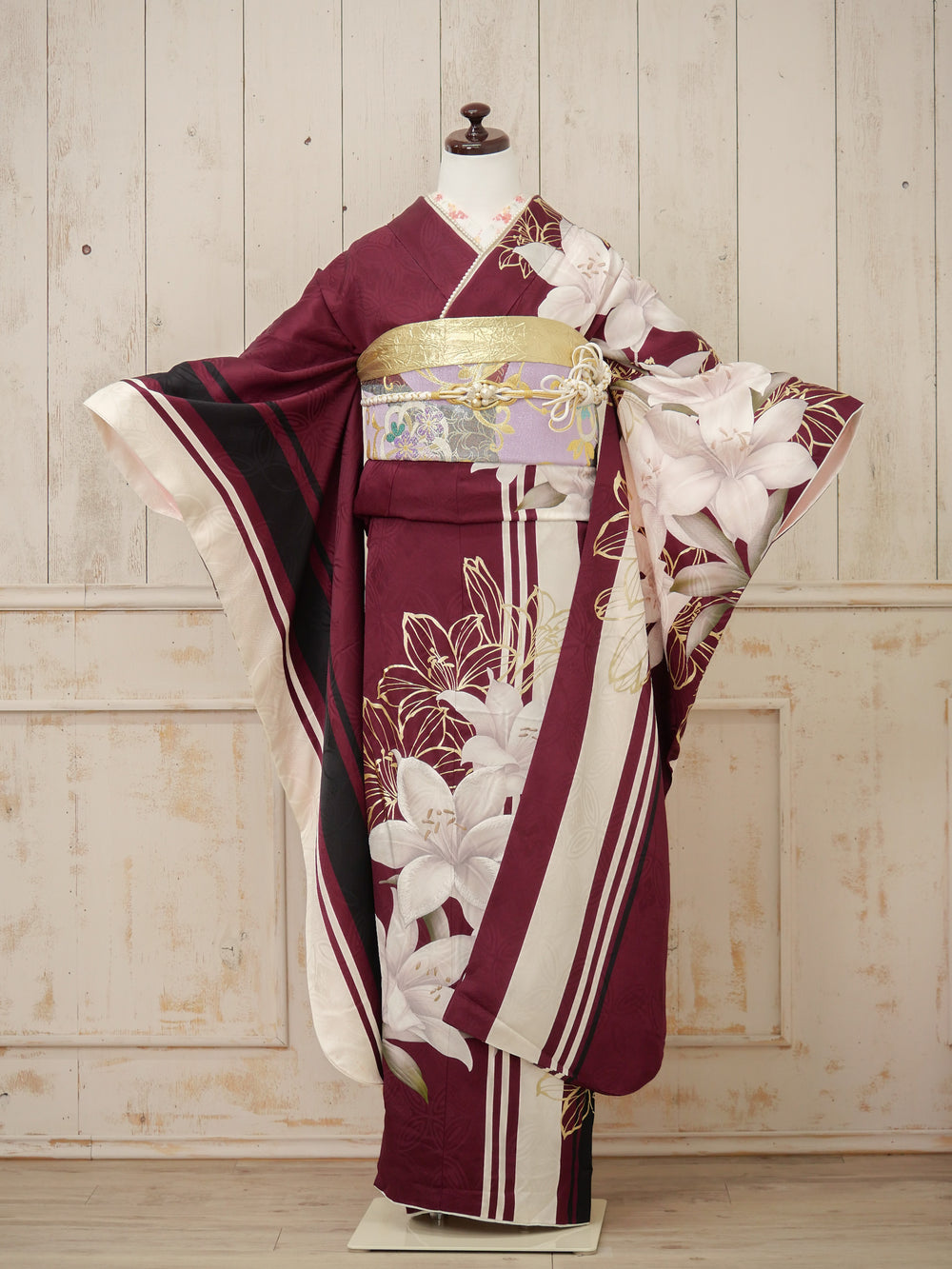 FI-063    白百合の誓い　振袖