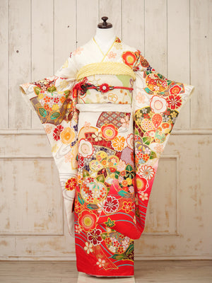 FI-065　花鳥風月の雅　振袖