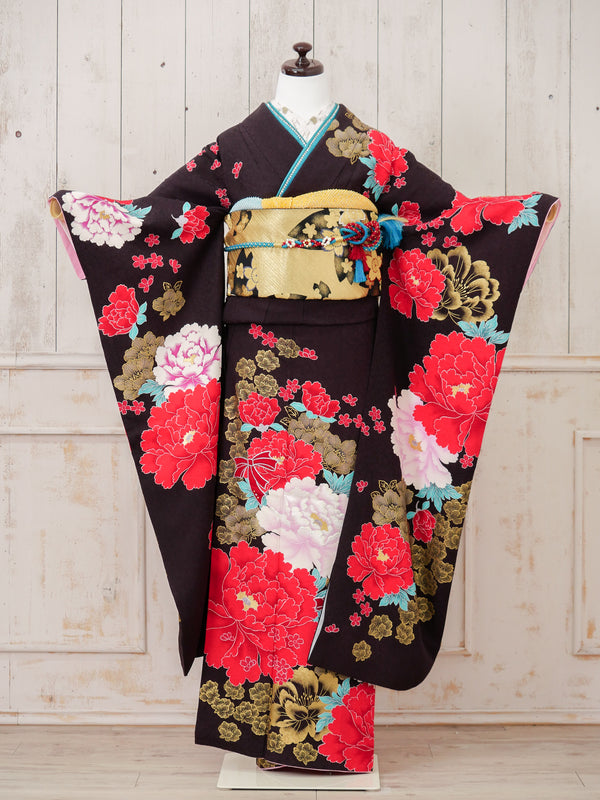 FJ-002   茶色地大牡丹赤　振袖