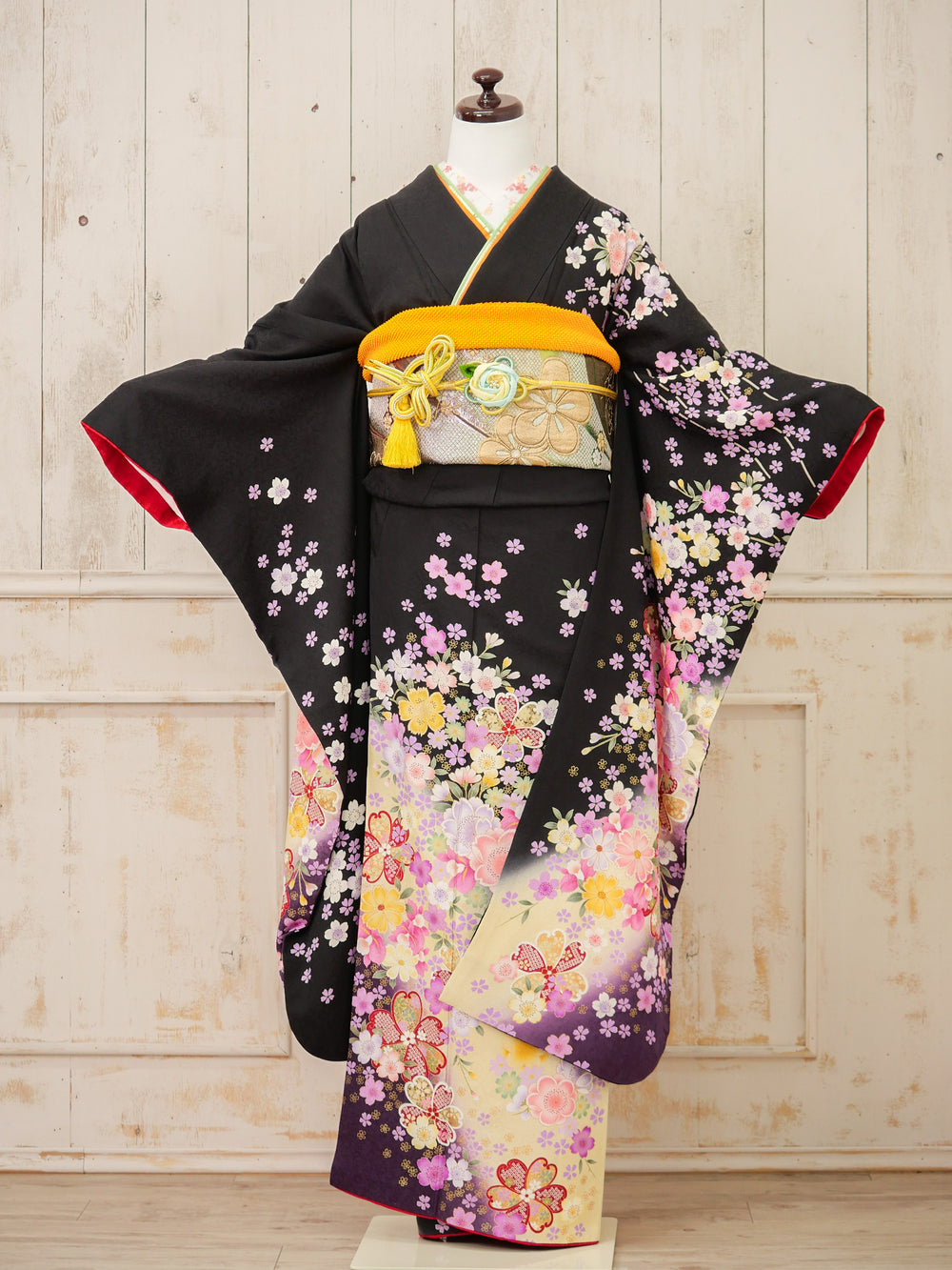 FK-009　春霞のきらめき　振袖