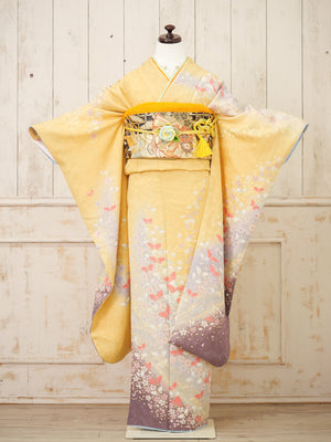 FK-044　黄色地ピンク蝶　振袖.