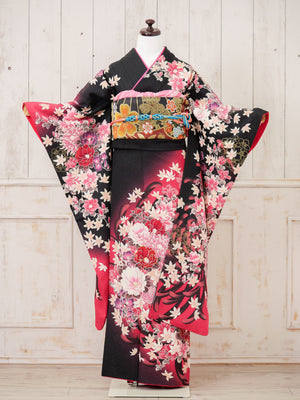 FR-038　黒地ピンク花　振袖