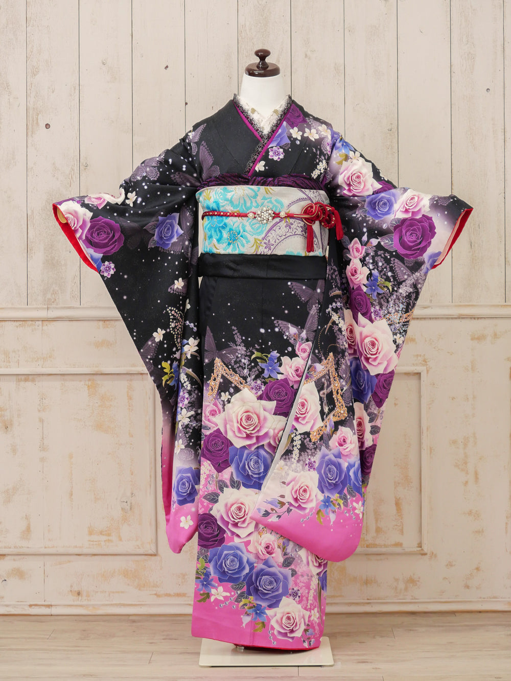 FR-059   黒地紫バラ蝶　振袖