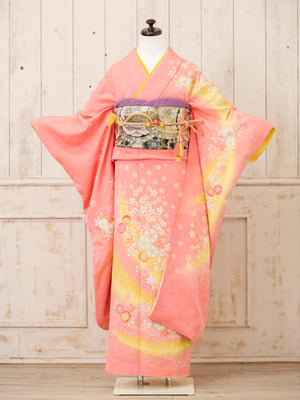 FR-073　ピンク地黄色小花　振袖