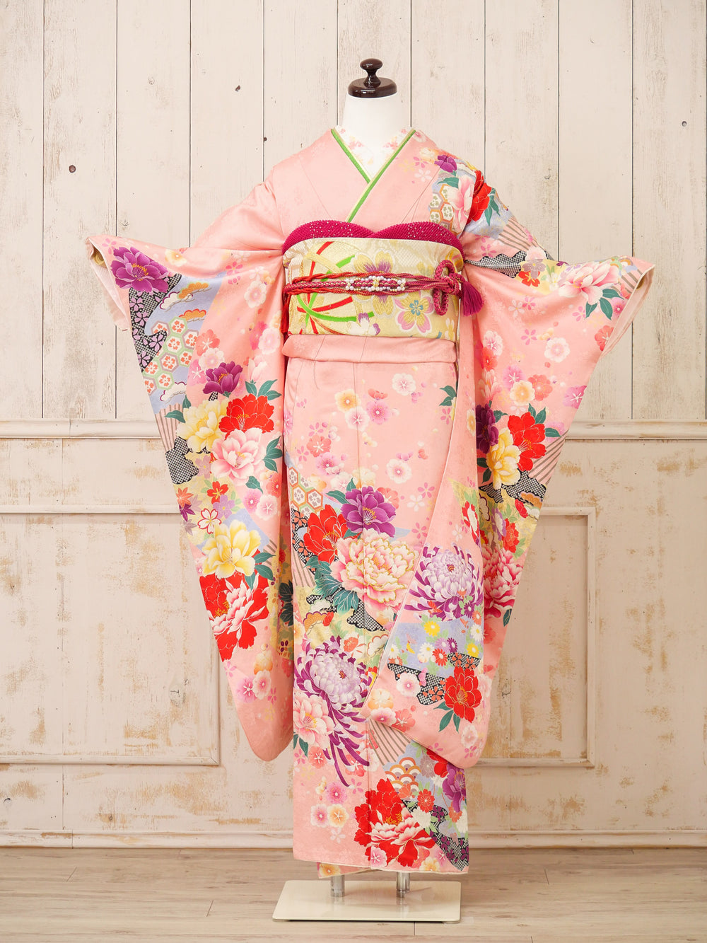 FR-077　ピンク地牡丹　振袖