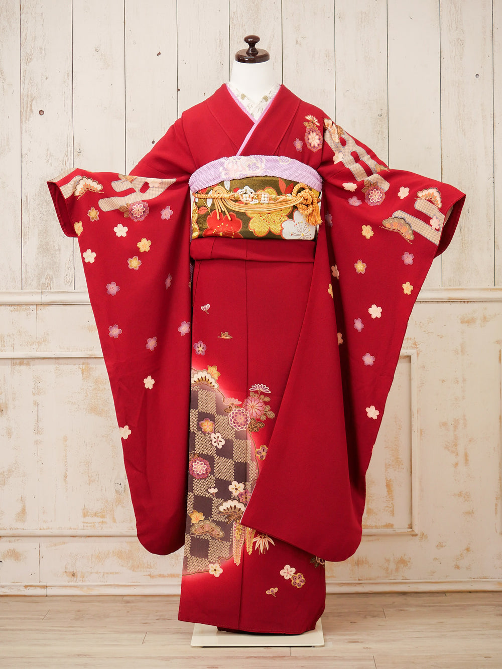 FR-082　赤地古典　振袖
