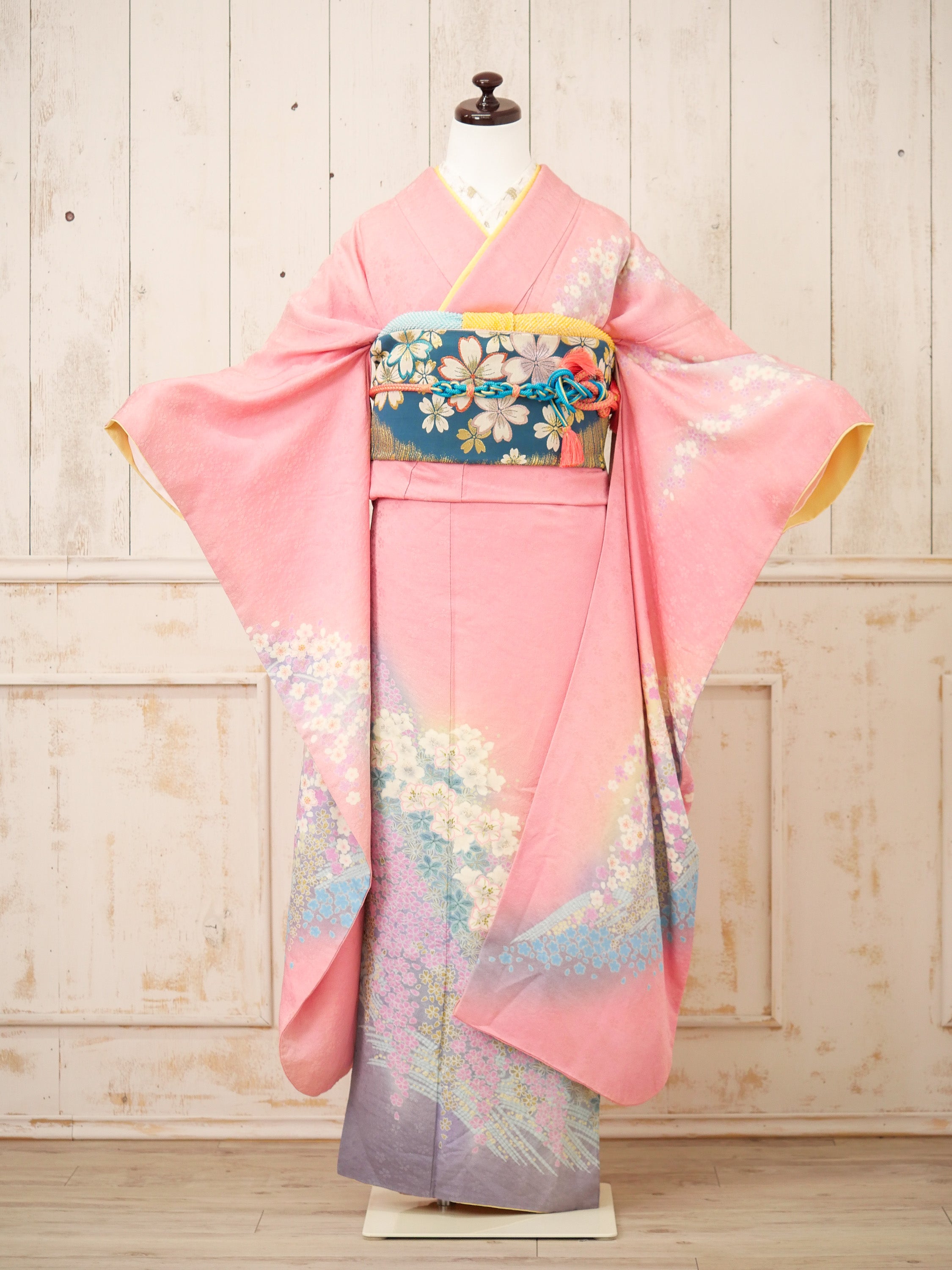 FK-017 ピンク地枝垂れ桜 振袖 | ワナップ(着物レンタル)