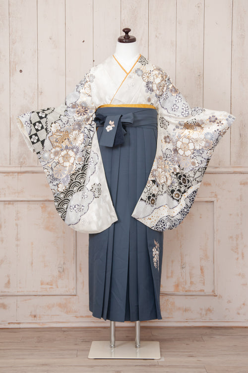 KR-012/ホワイト御所車　卒業袴