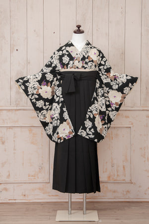 KR-020/JAPAN STYLE×中村里砂 黒地バラ柄　卒業袴　仙台　宮城