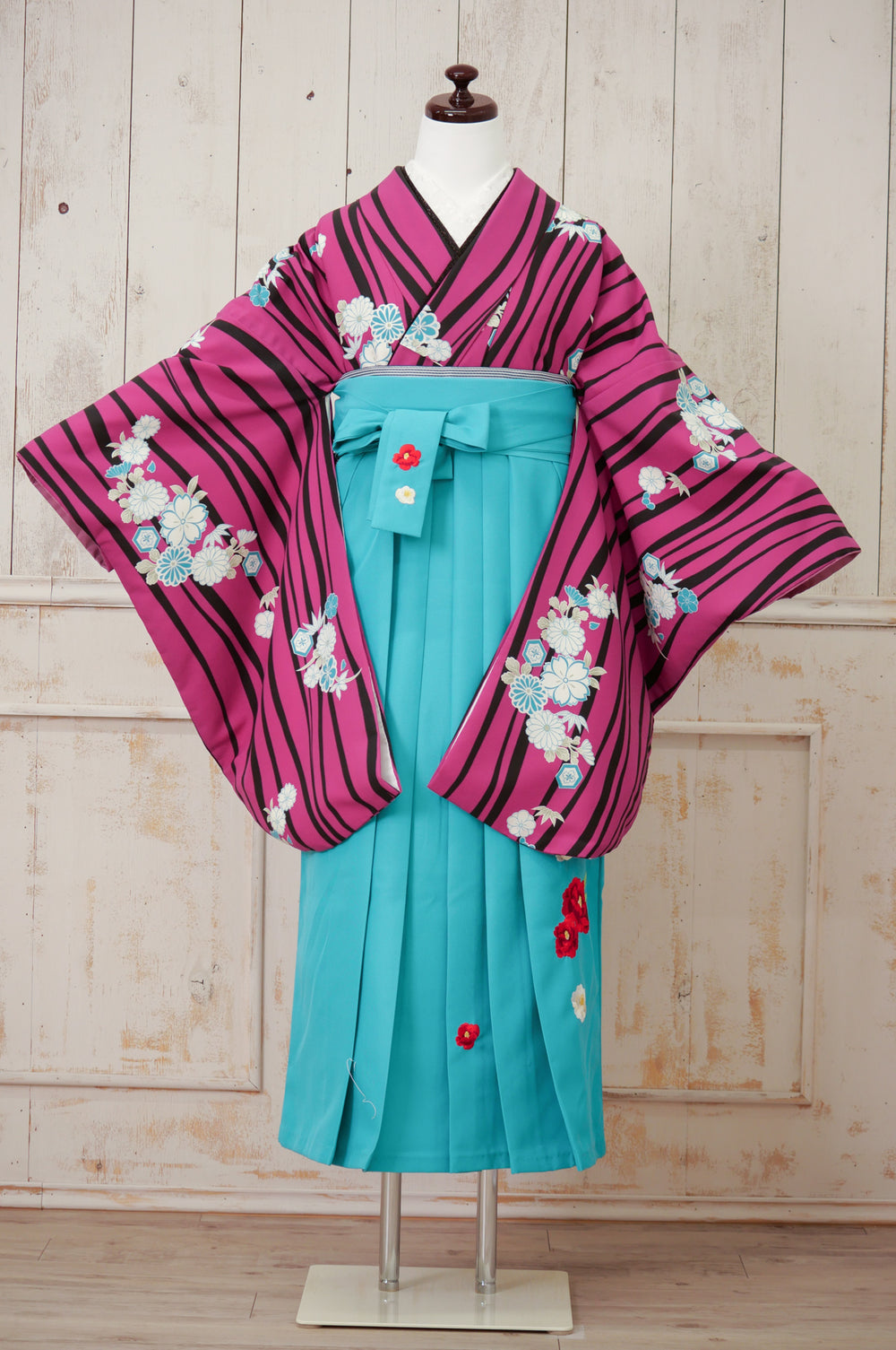 KR-114/よろけ縞赤紫　卒業袴　仙台　宮城