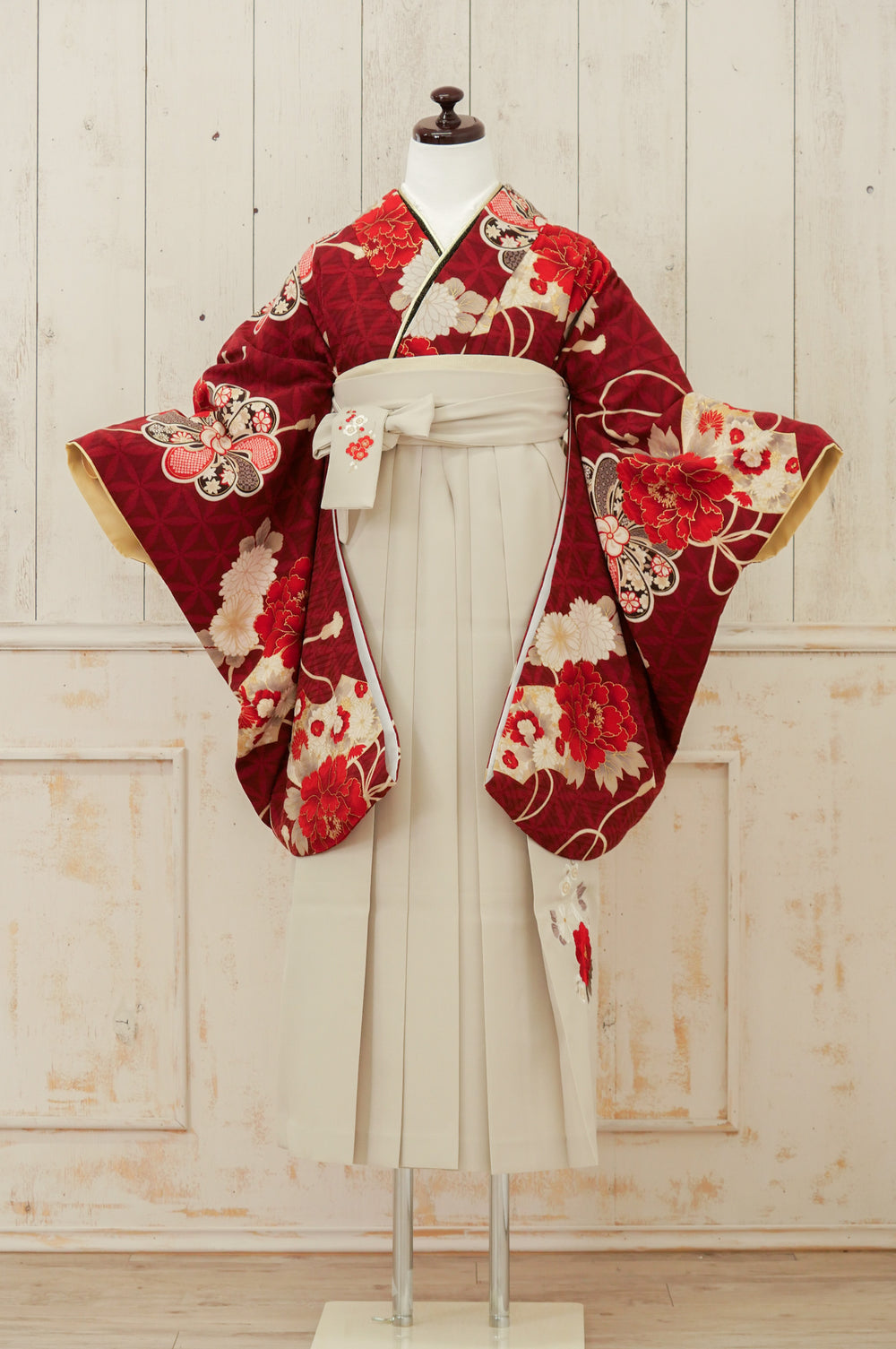 KR-131/九重赤扇牡丹　卒業袴