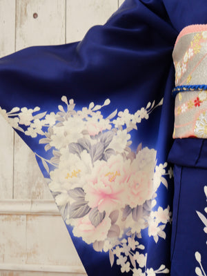 FR-017　紺地牡丹　振袖