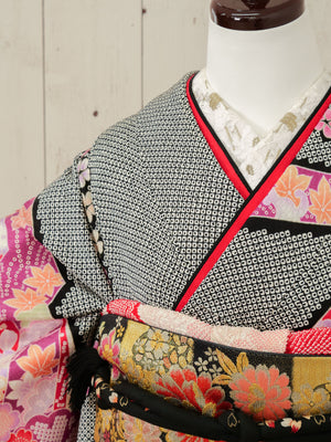 FR-019　黒しぼりピンク　振袖