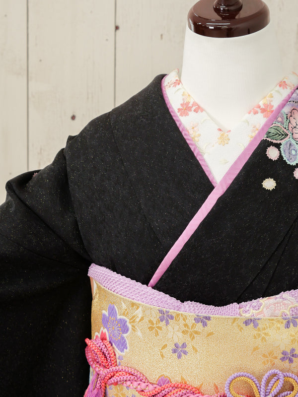 FR-020　黒地薄紫シダ　振袖