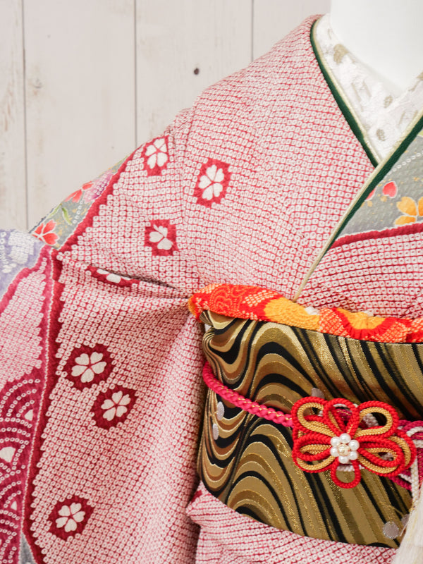 FR-021  赤しぼり　振袖