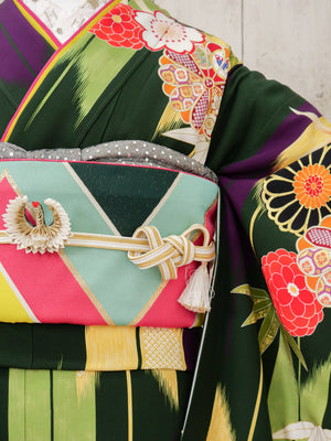 FR-001   　緑地モダン柄　振袖