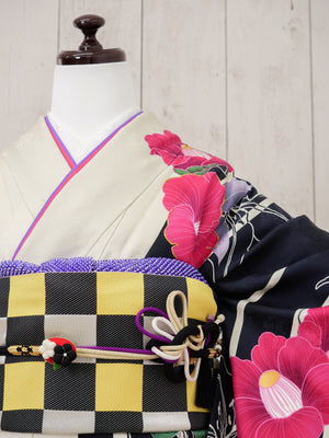 FR-002 　 緑地矢絣　振袖