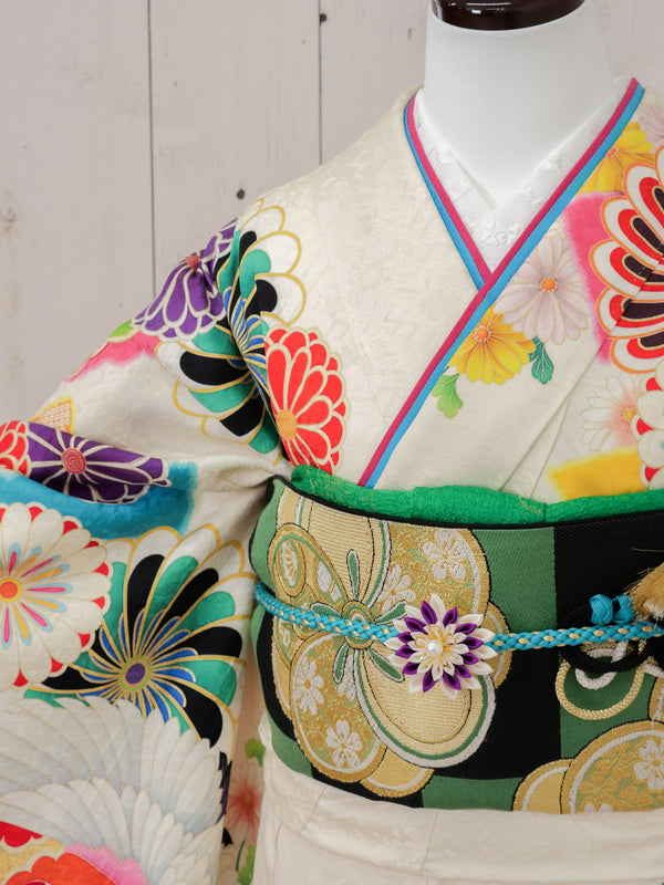 FR-010　白地古典　AMIAYA　振袖