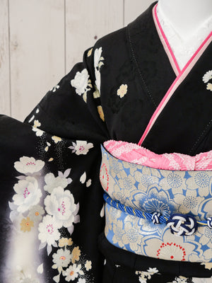 FR-027　黒地白牡丹　振袖