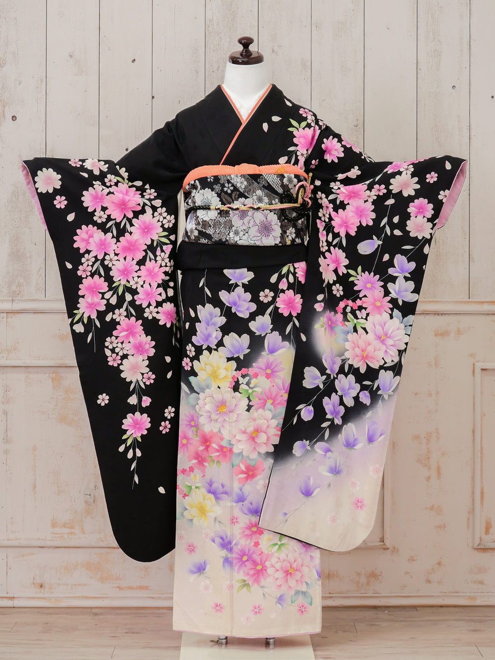 FR-031　黒地ピンク　振袖