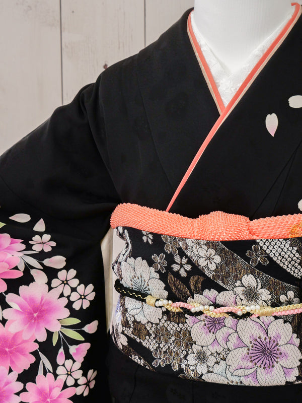 FR-031　黒地ピンク　振袖