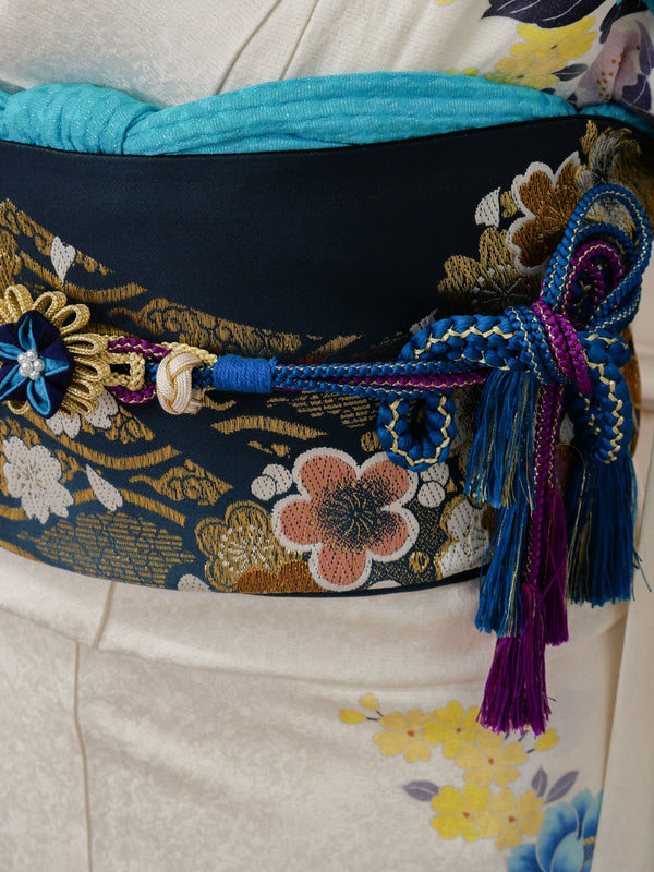 FR-033　白地青バラ　振袖