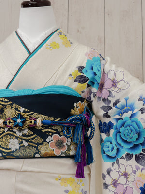 FR-033　白地青バラ　振袖