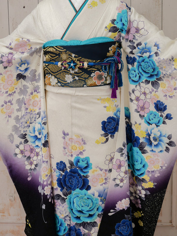 FR-033　白地青バラ　振袖