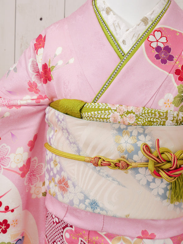 FR-036    ピンク地古典　振袖