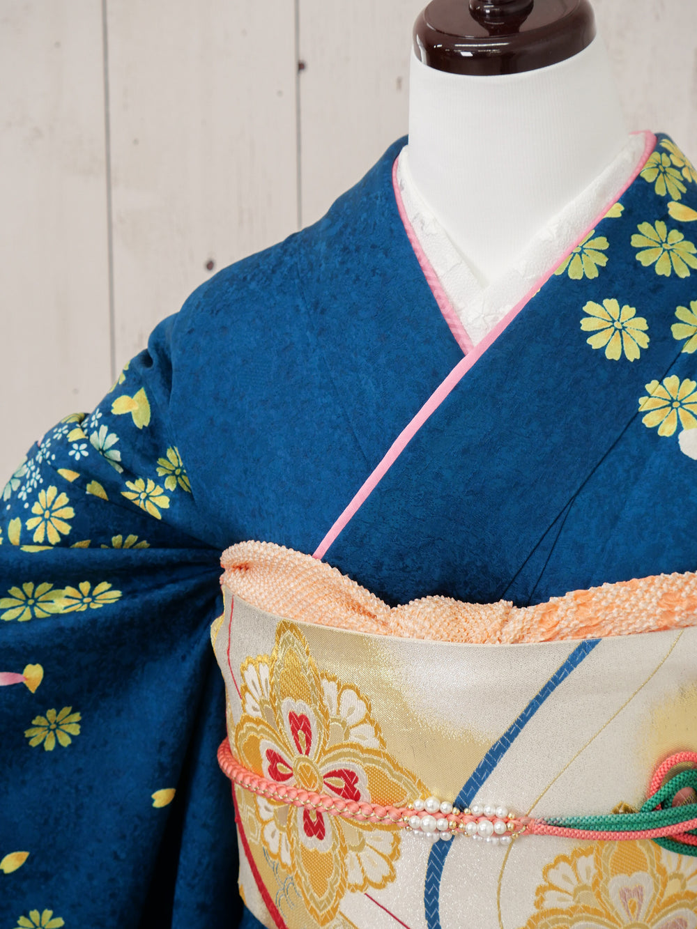 FJ-005   青緑黄色小花　振袖