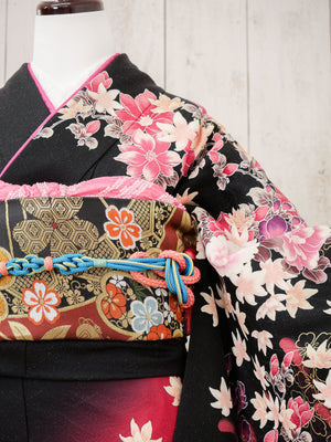 FR-038　黒地ピンク花　振袖