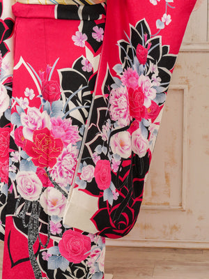FR-039   ビビットピンク黒バラ 振袖