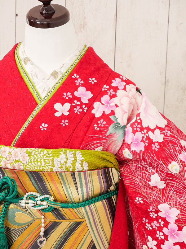 FR-041　赤地ピンク花　振袖