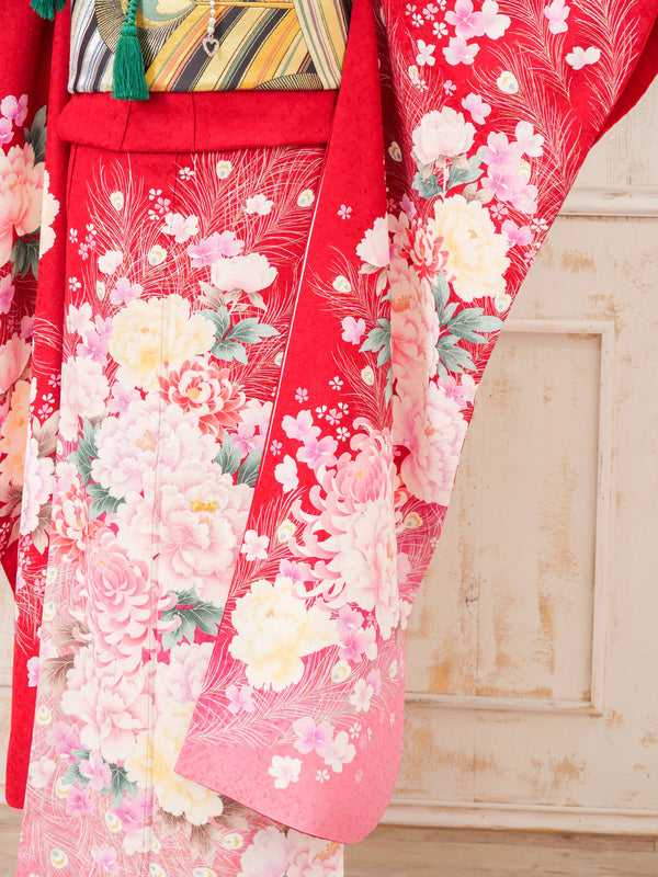 FR-041　赤地ピンク花　振袖