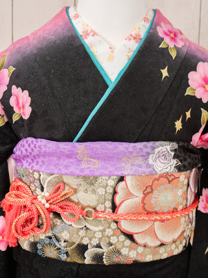 FR-042   黒地ピンク百合　振袖