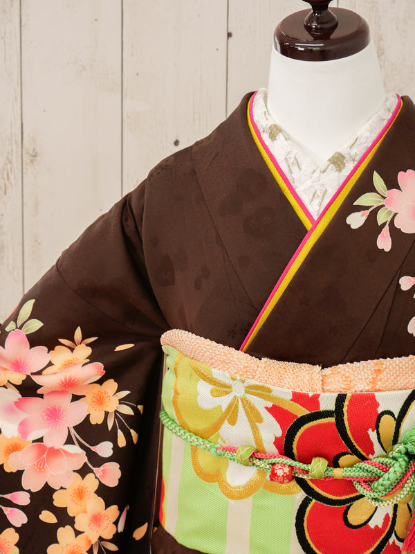 FR-043   茶色地オレンジ枝垂れ桜　振袖