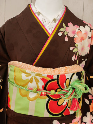 FR-043   茶色地オレンジ枝垂れ桜　振袖