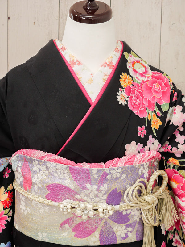 FR-049   黒地ハート小花　振袖