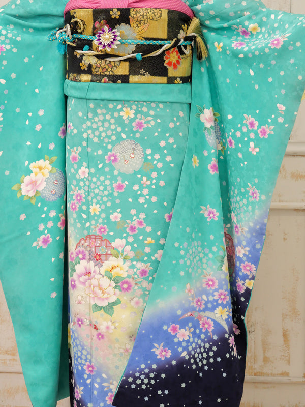 FR-050　エメラルドグリーン　振袖