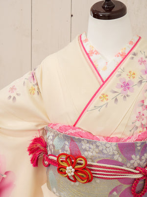 FR-087　白地ピンク牡丹　振袖