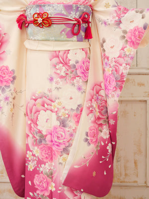 FR-087　白地ピンク牡丹　振袖