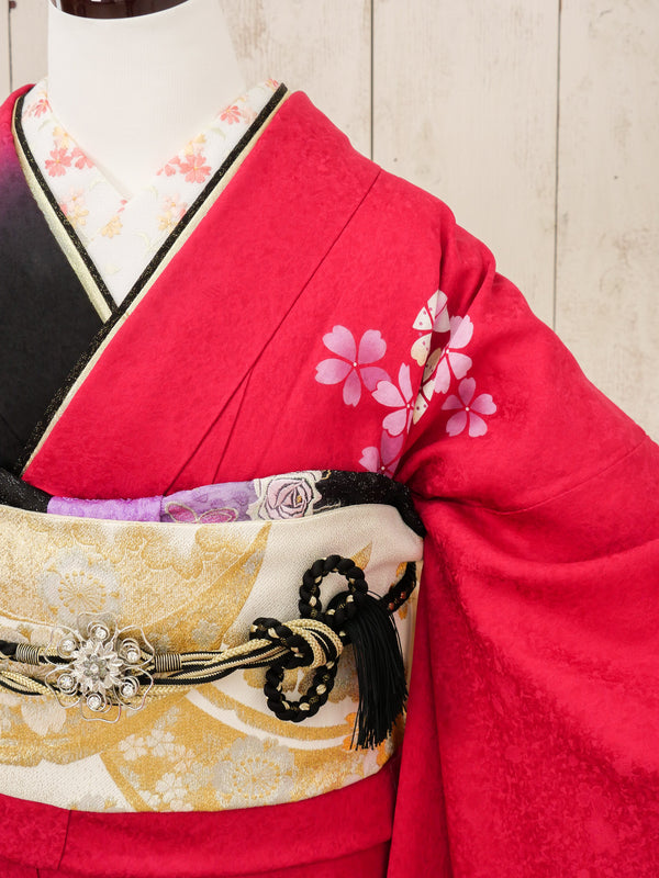 FR-056   ビビッドピンクバラ　振袖