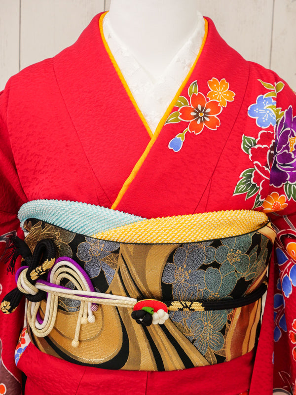 FR-058　赤地丸花古典　振袖